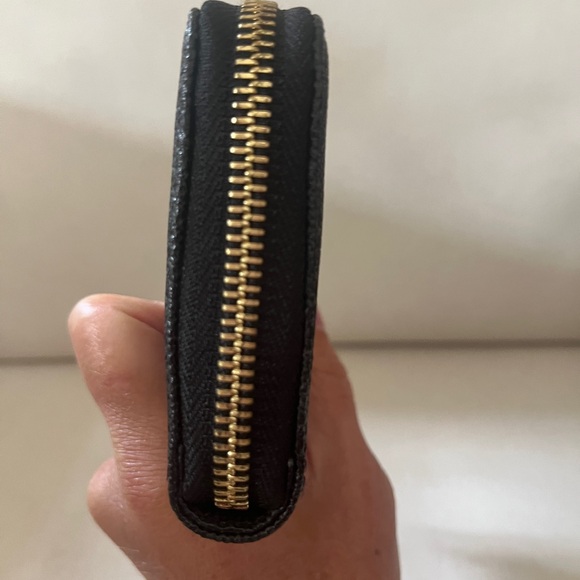 Michael Kors Compact Wallet - Picture 3 of 4